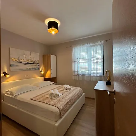 Apartmán 5 *