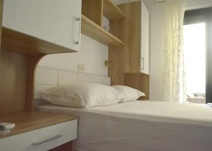 5 Apartamento Promajna