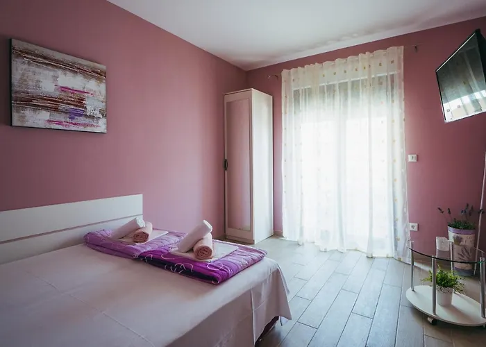 Apartamento 5 Promajna
