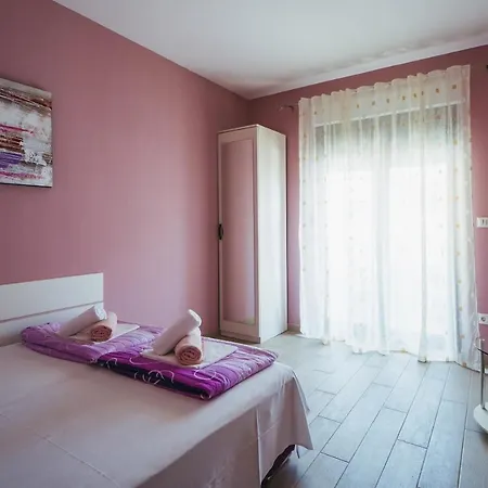 Apartment 5 Promajna